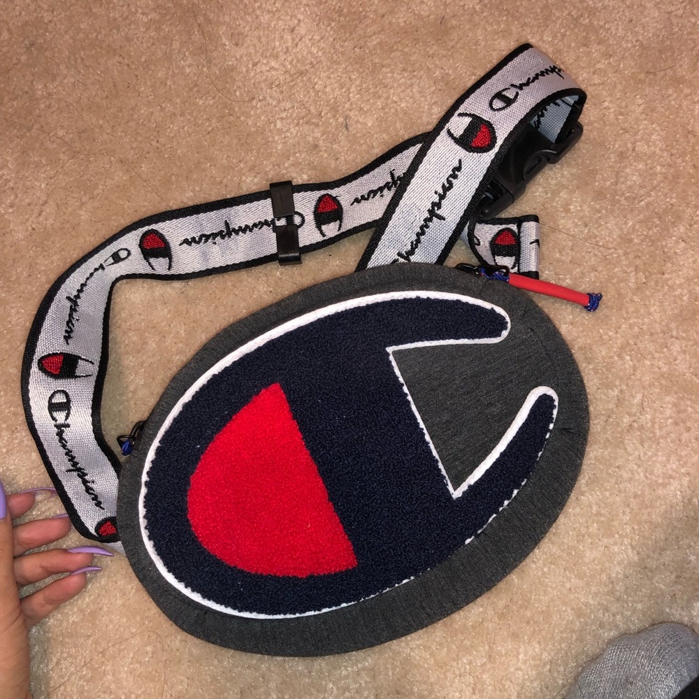 Champion fanny pack
